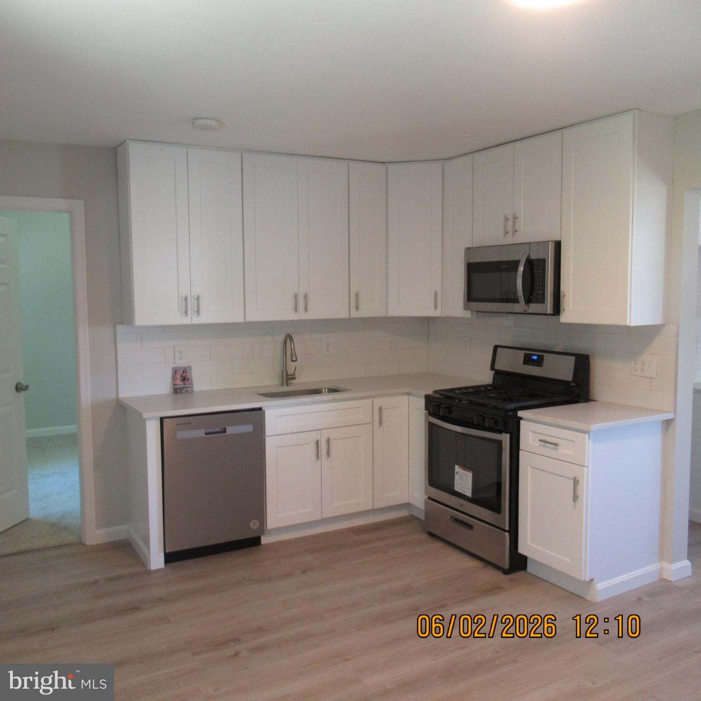 1808 Lincoln Dr Property Photo 6