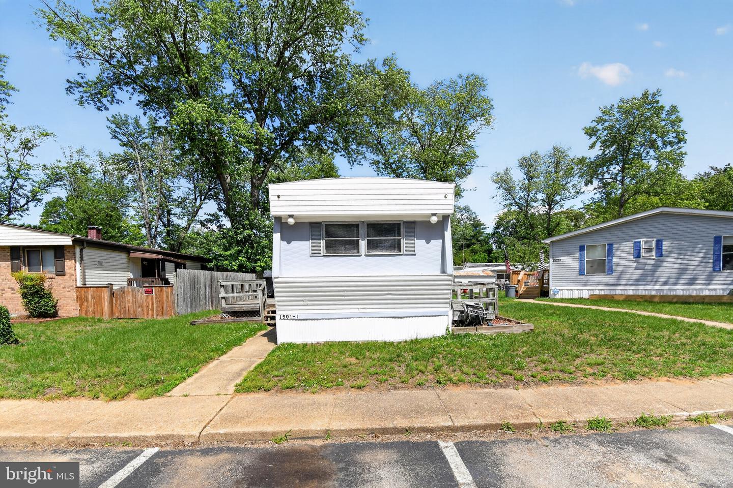 1501 Flanders Lane #i Property Photo 18