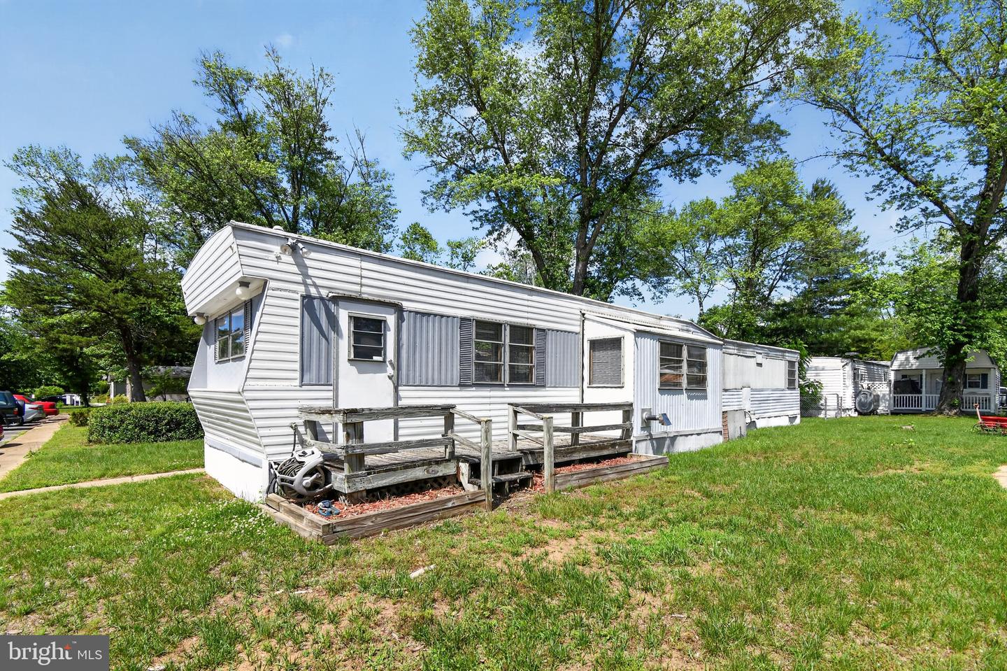 1501 Flanders Lane #i Property Photo 20