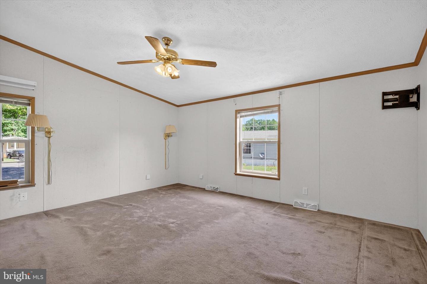 271 Janet Ct Property Photo 22