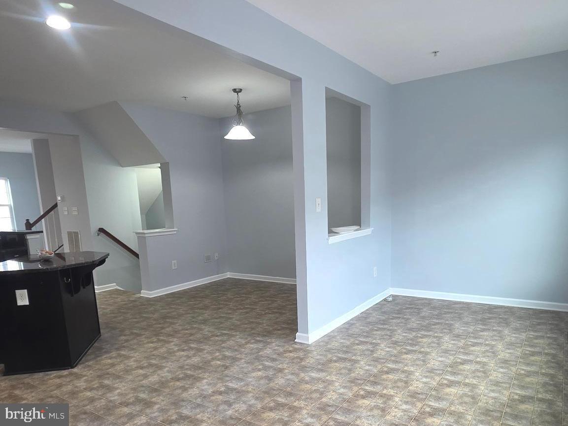 723 Olive Wood Ln Property Photo 9