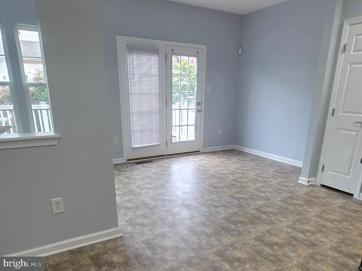 723 Olive Wood Ln Property Photo 10