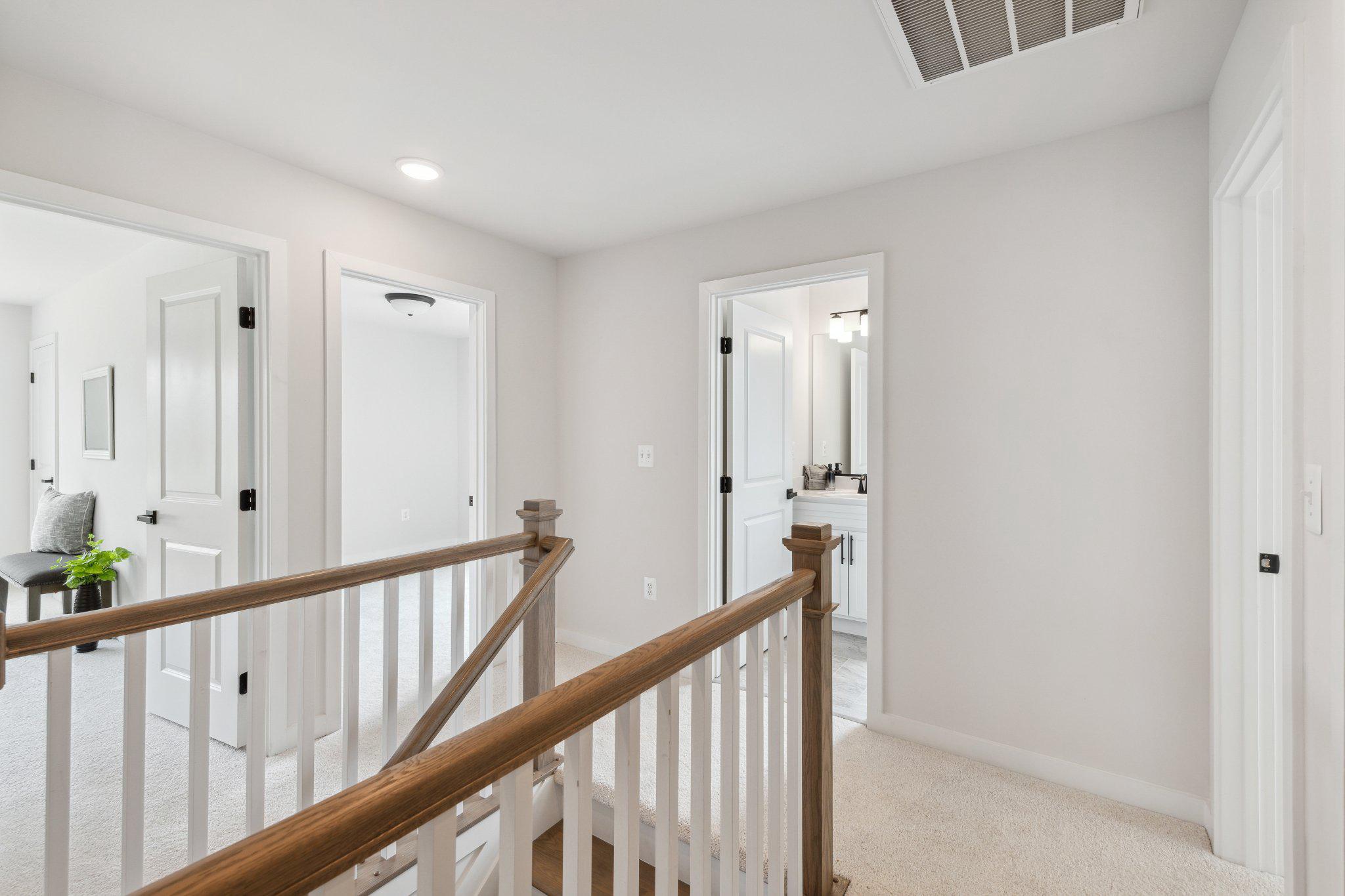 1003 Henry Ave Property Photo 7