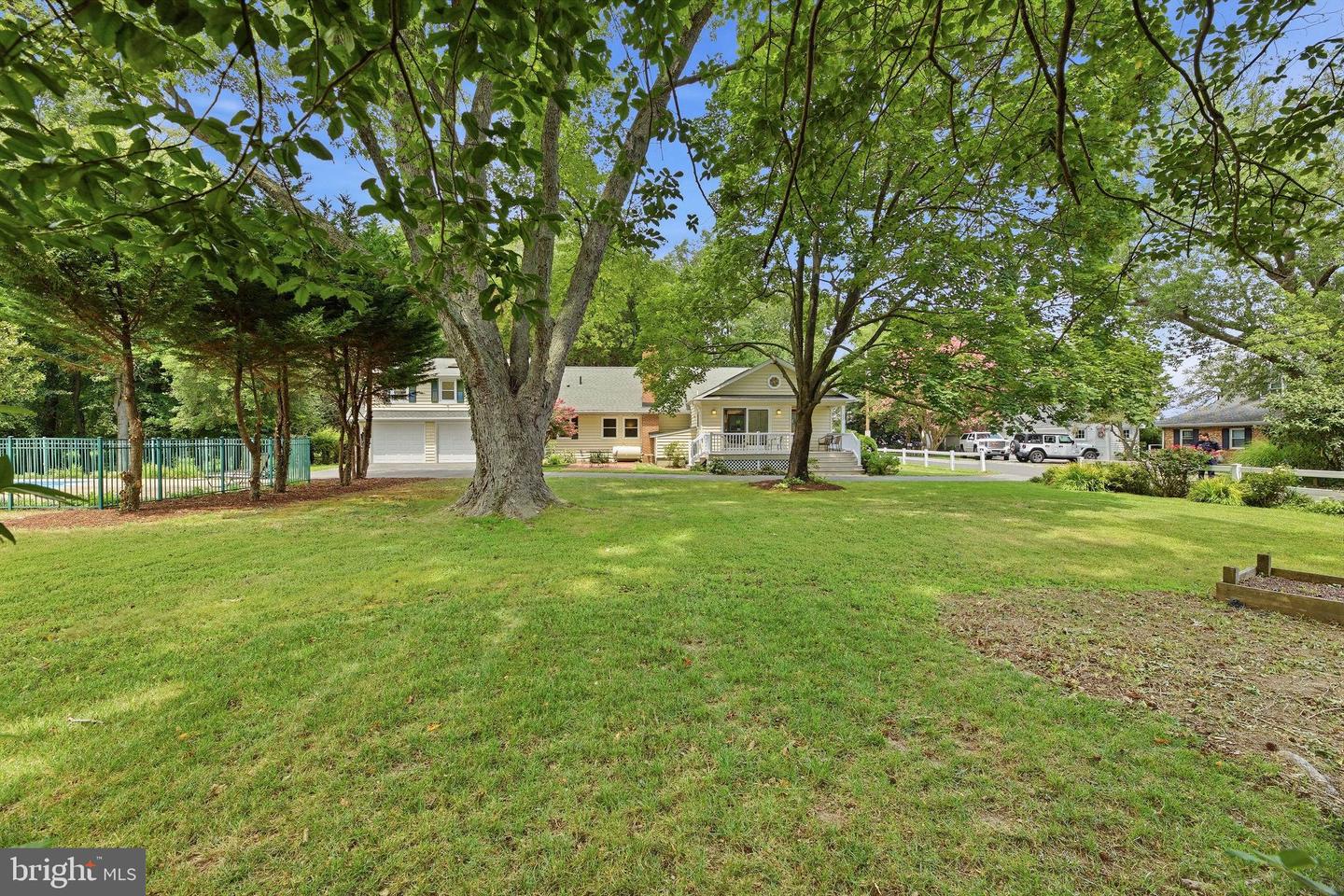 539 Duckett Ave Property Photo 21