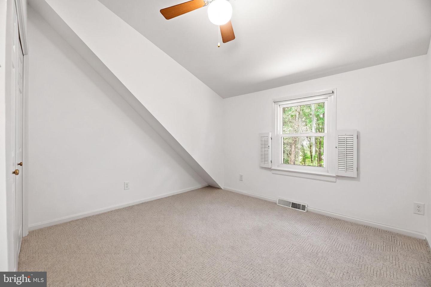 539 Duckett Ave Property Photo 27