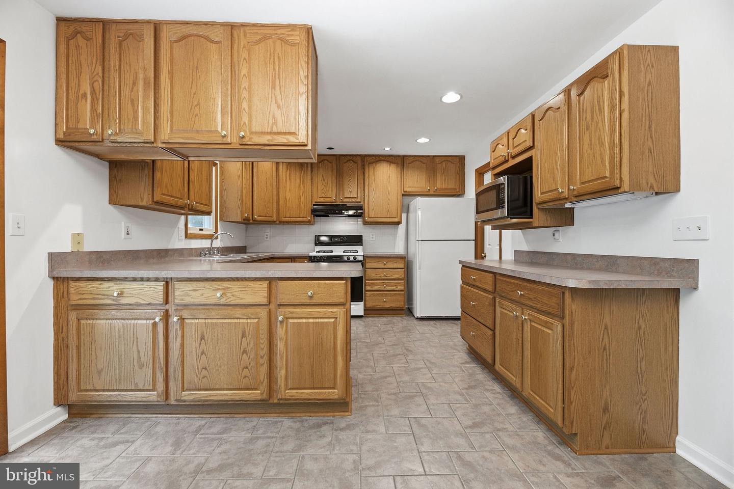1116 Pemberton Ln Property Photo 18