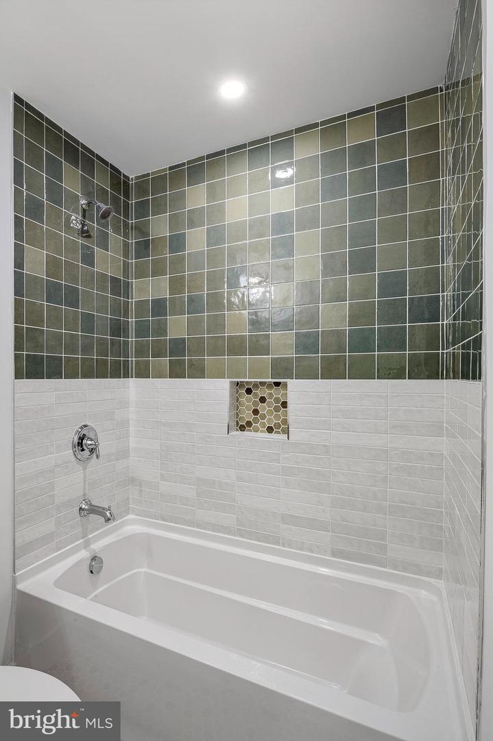 524 Patricia Ct Property Photo 30