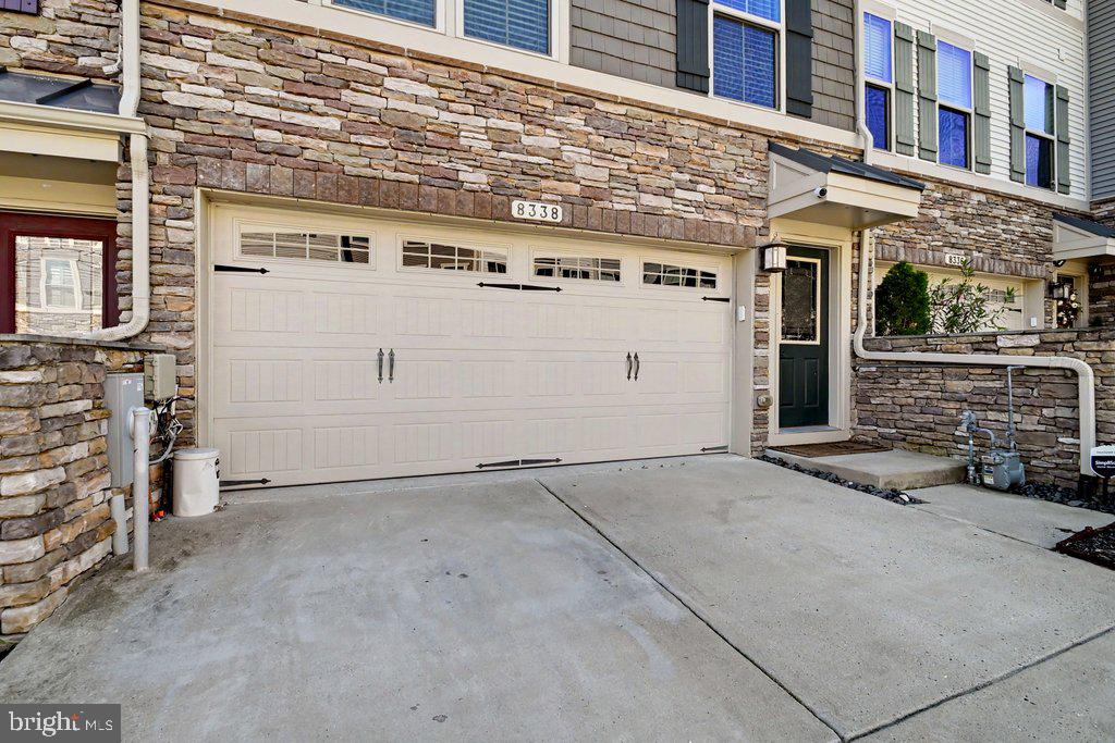 8338 Kippis Rd Property Photo 2