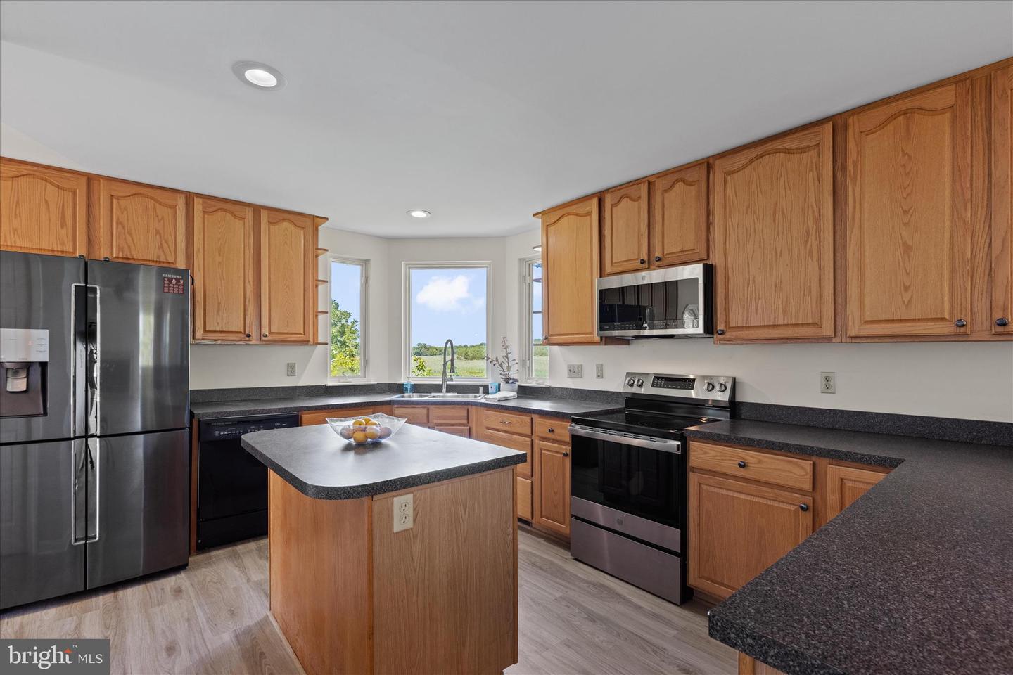 5523 Ilchester St Property Photo 14