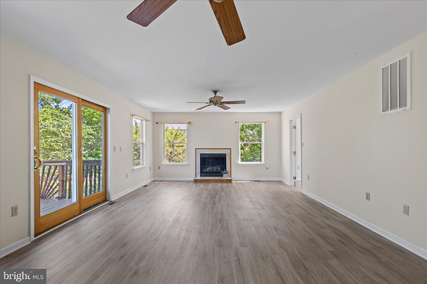 5523 Ilchester St Property Photo 20
