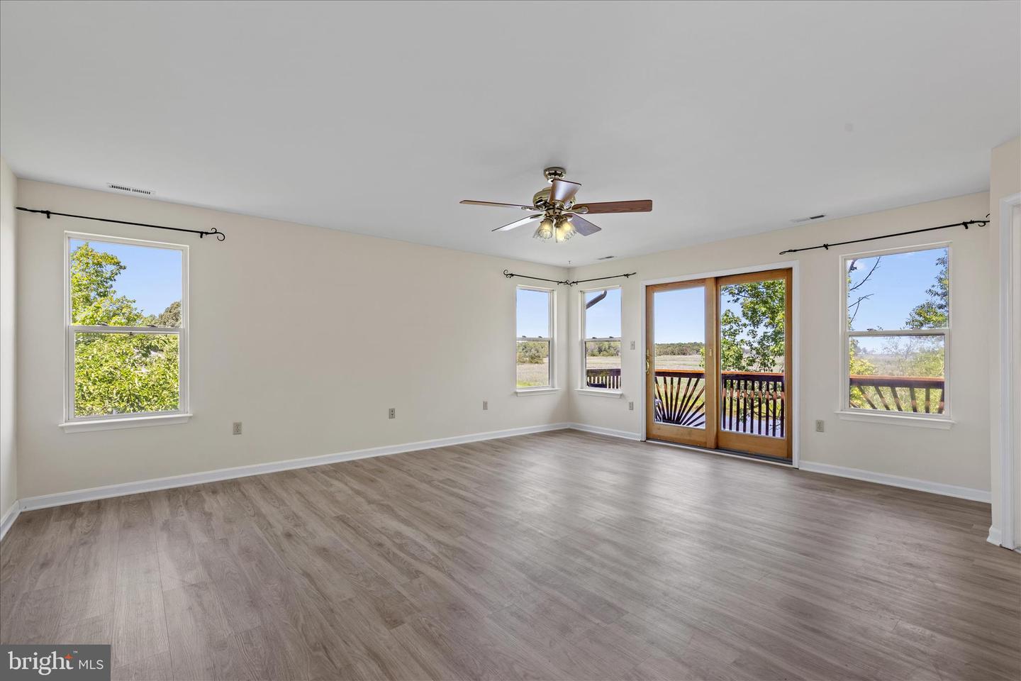 5523 Ilchester St Property Photo 32