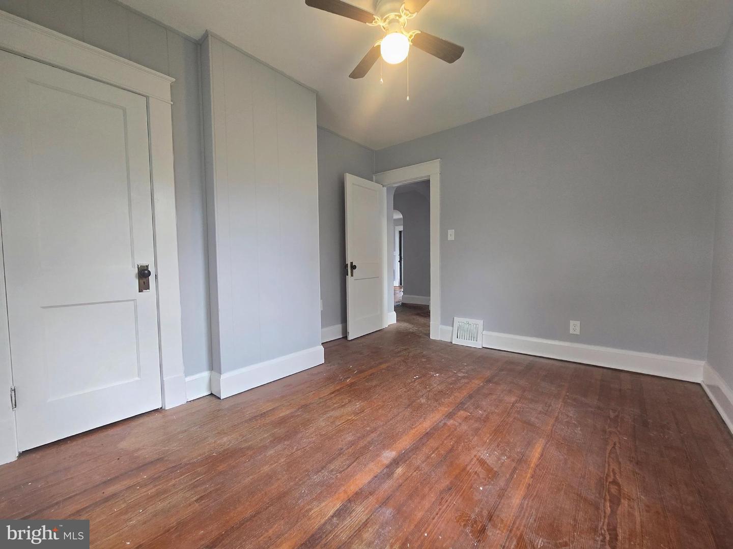 220 Meadow Rd Property Photo 19