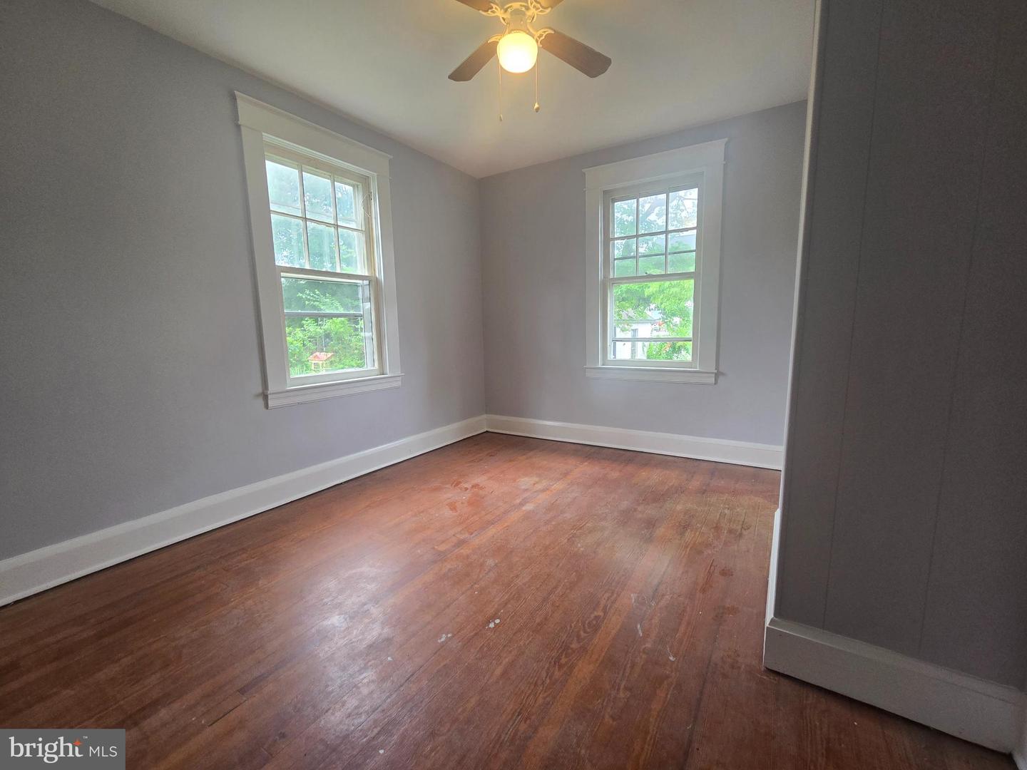 220 Meadow Rd Property Photo 20