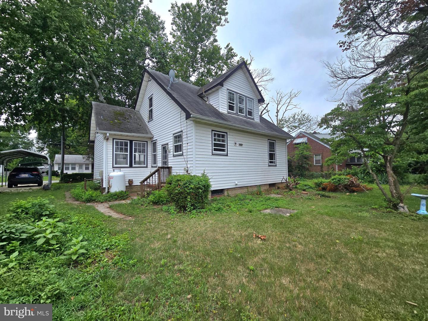 220 Meadow Rd Property Photo 40