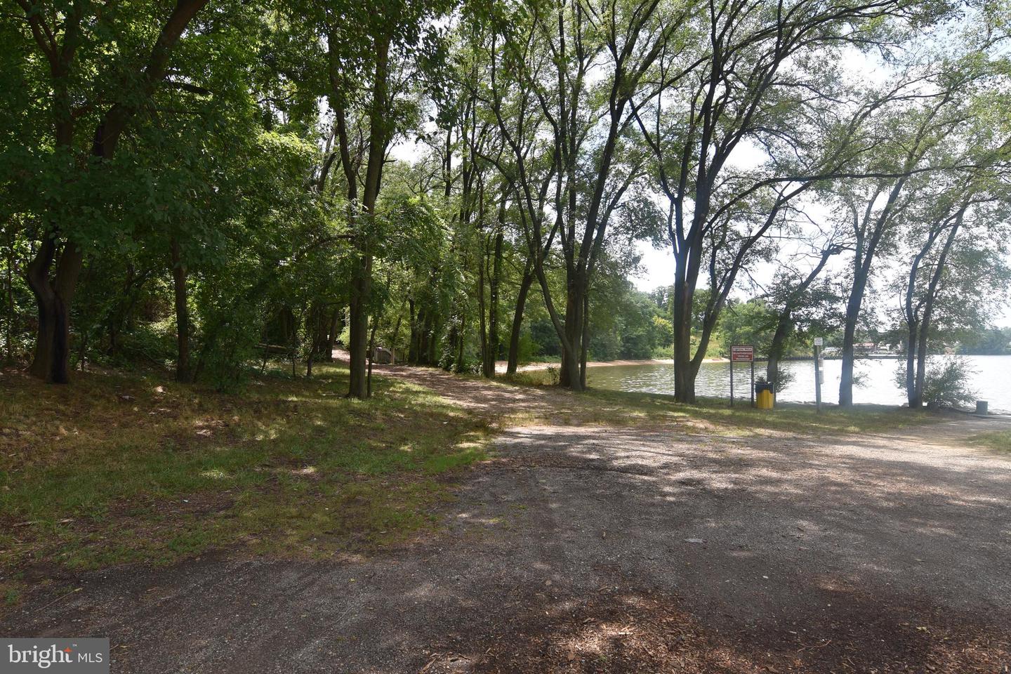 220 Meadow Rd Property Photo 52
