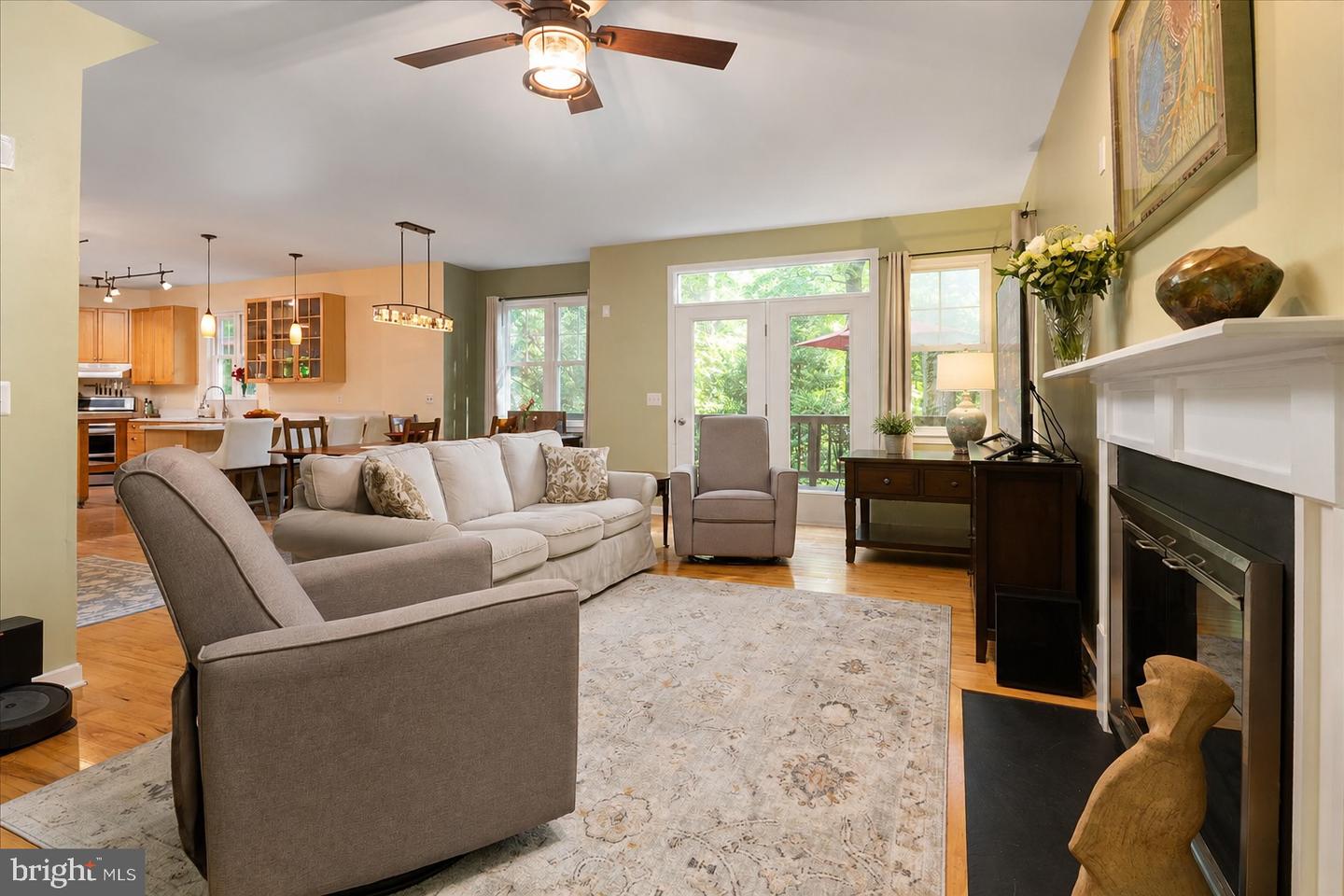 90 Park Ave Property Photo 14