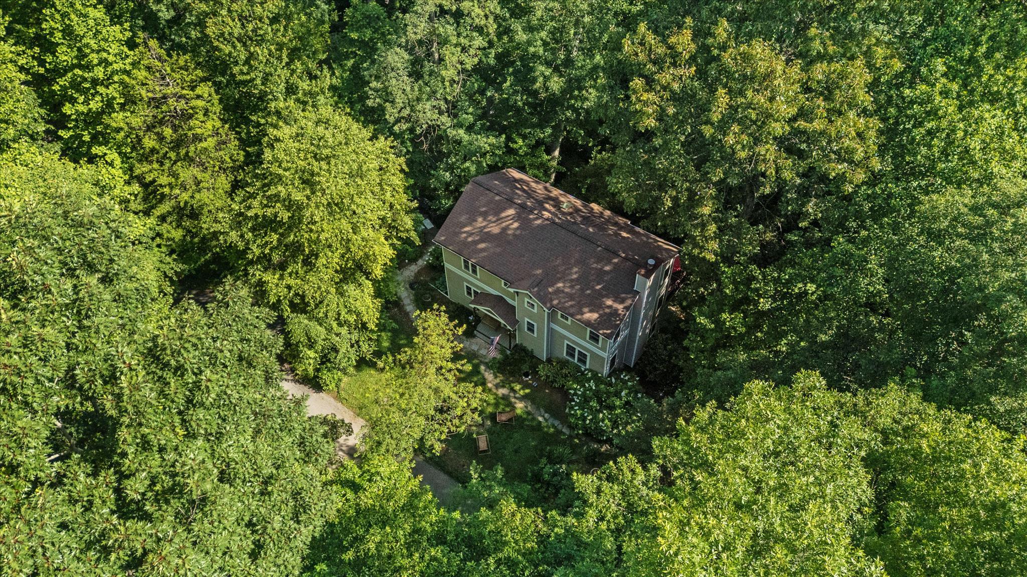 90 Park Ave Property Photo 35