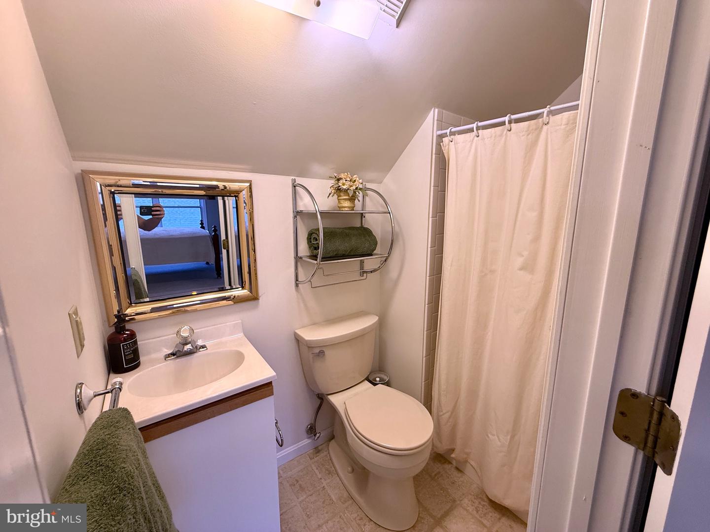 110 Annapolis St #a Property Photo 26