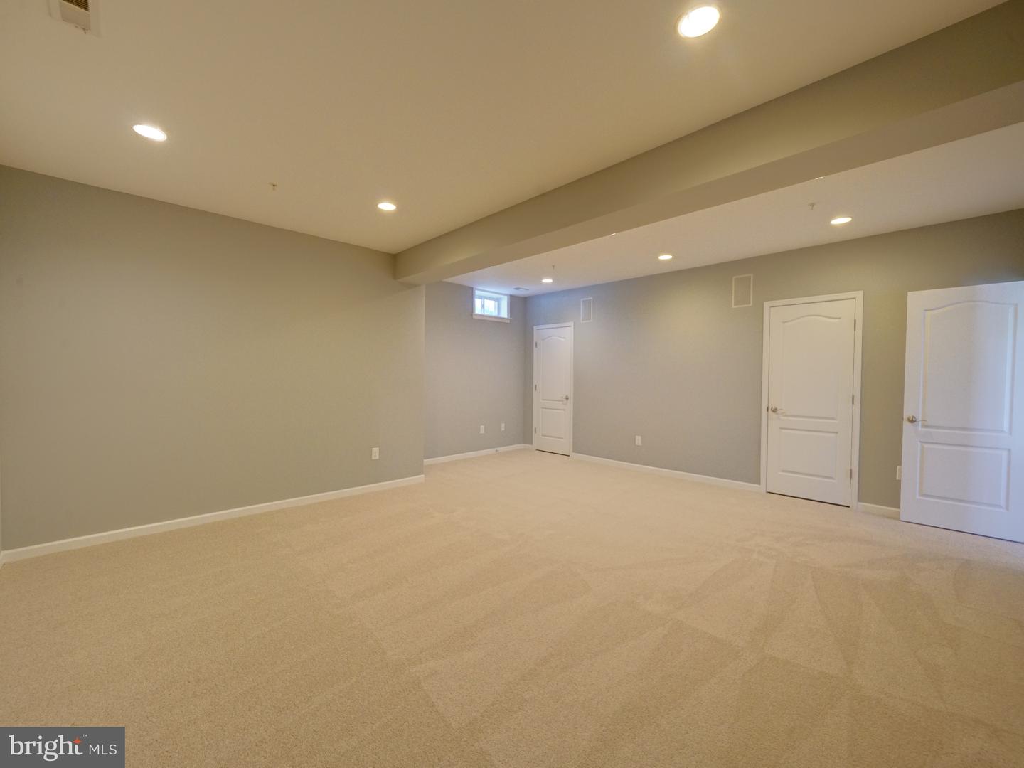 2112 Gable Dr Property Photo 88