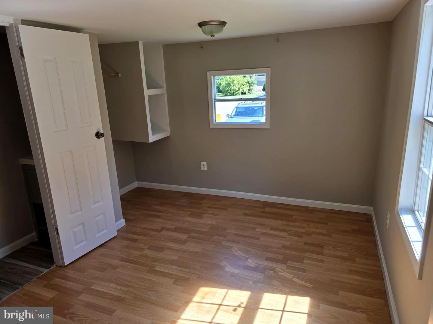 1503 Flanders Ln ##f Property Photo 11