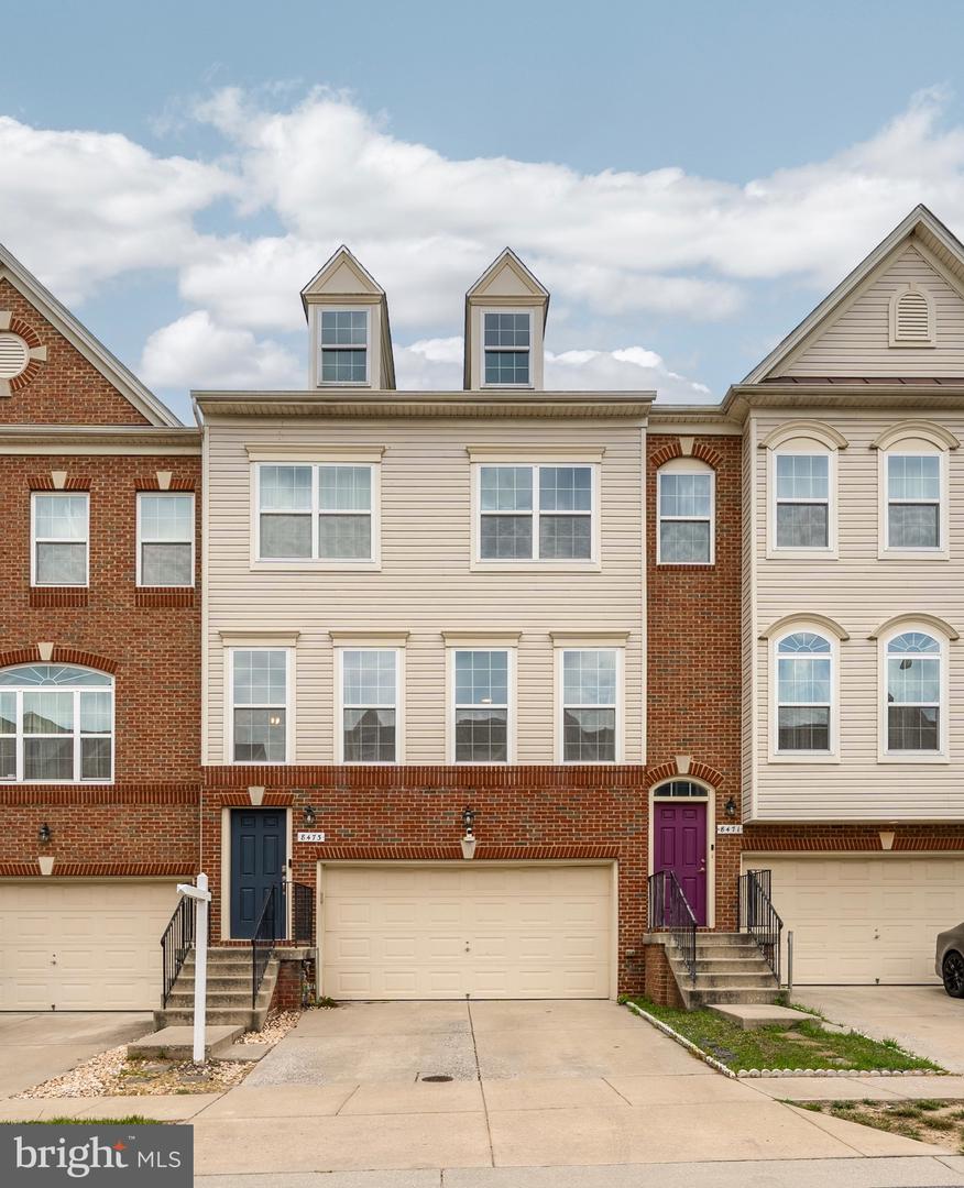 8473 WINDING TRL Property Photo 1