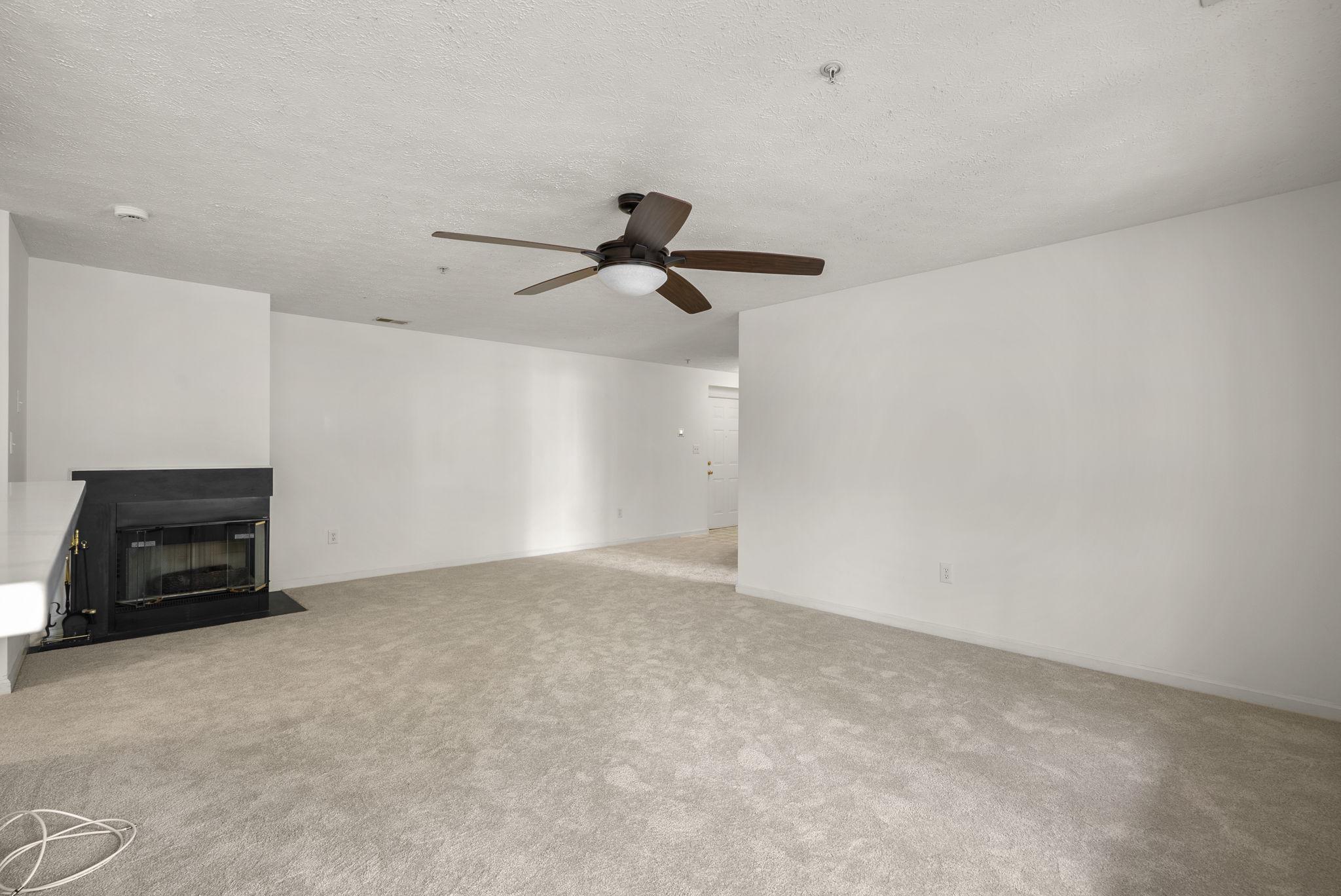 2444 Blue Spring Ct #203 Property Photo 7