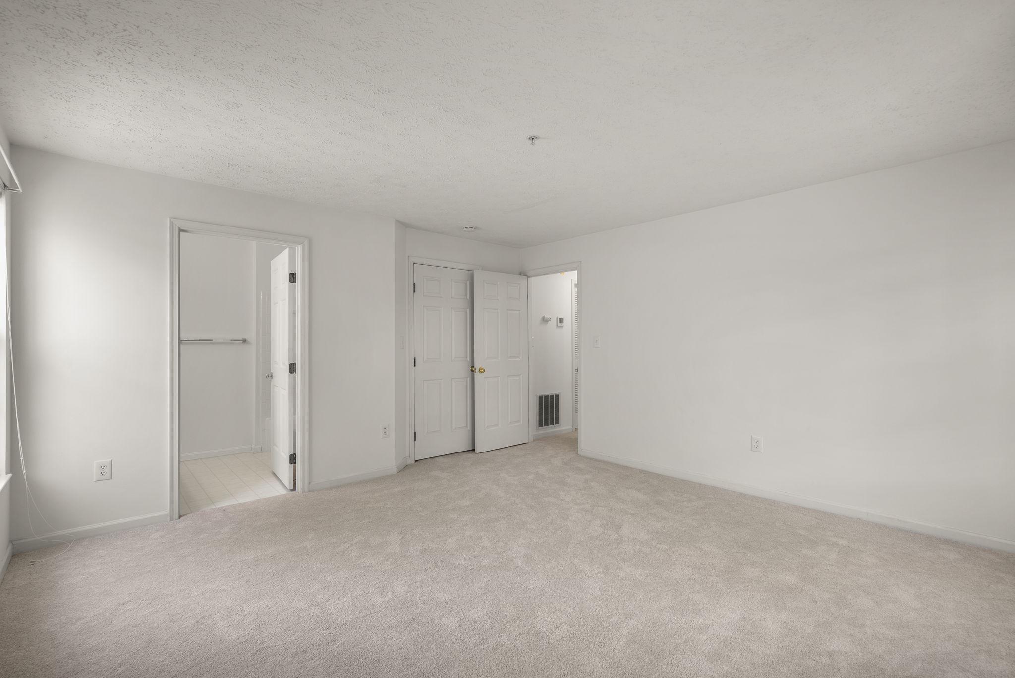 2444 Blue Spring Ct #203 Property Photo 18