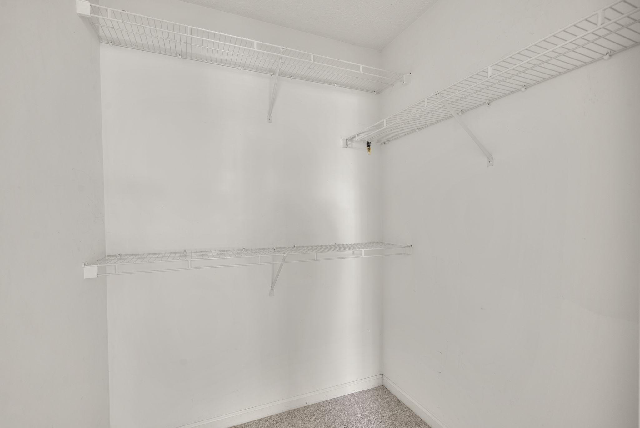 2444 Blue Spring Ct #203 Property Photo 19