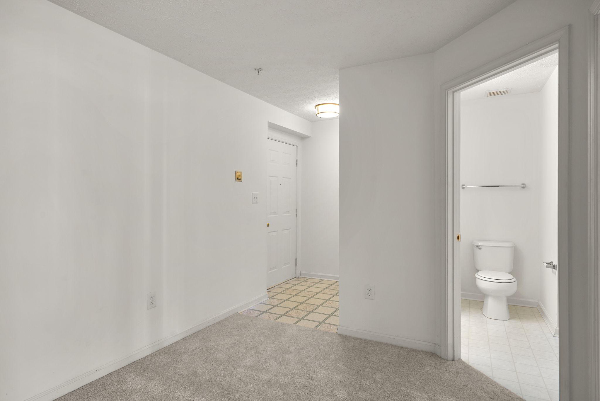 2444 Blue Spring Ct #203 Property Photo 21