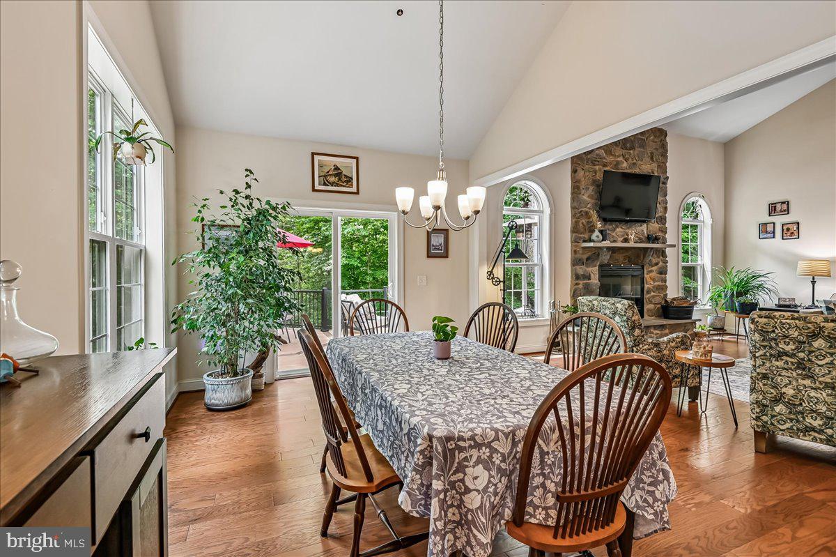 1457 Gilbert Rd Property Photo 10