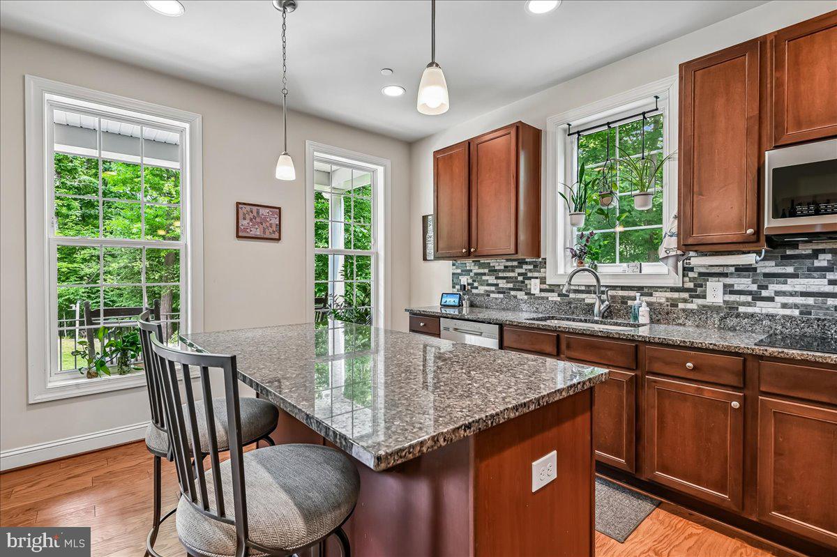 1457 Gilbert Rd Property Photo 15