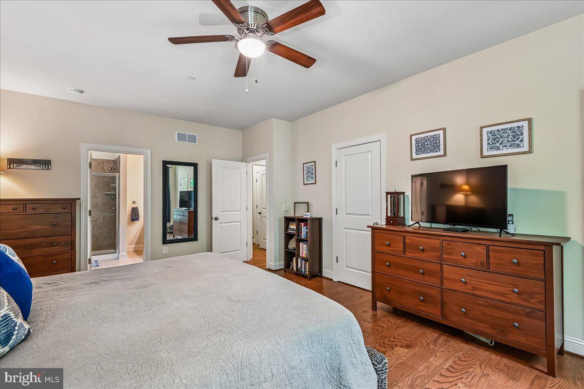1457 Gilbert Rd Property Photo 27