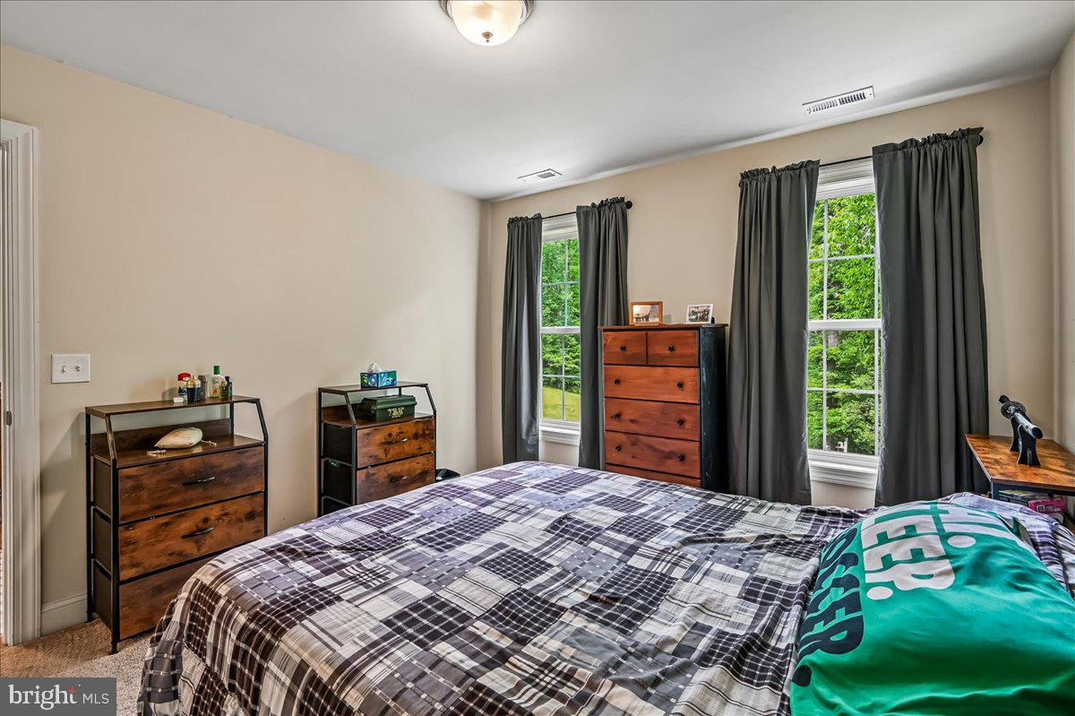1457 Gilbert Rd Property Photo 43