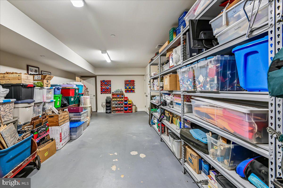 1457 Gilbert Rd Property Photo 54