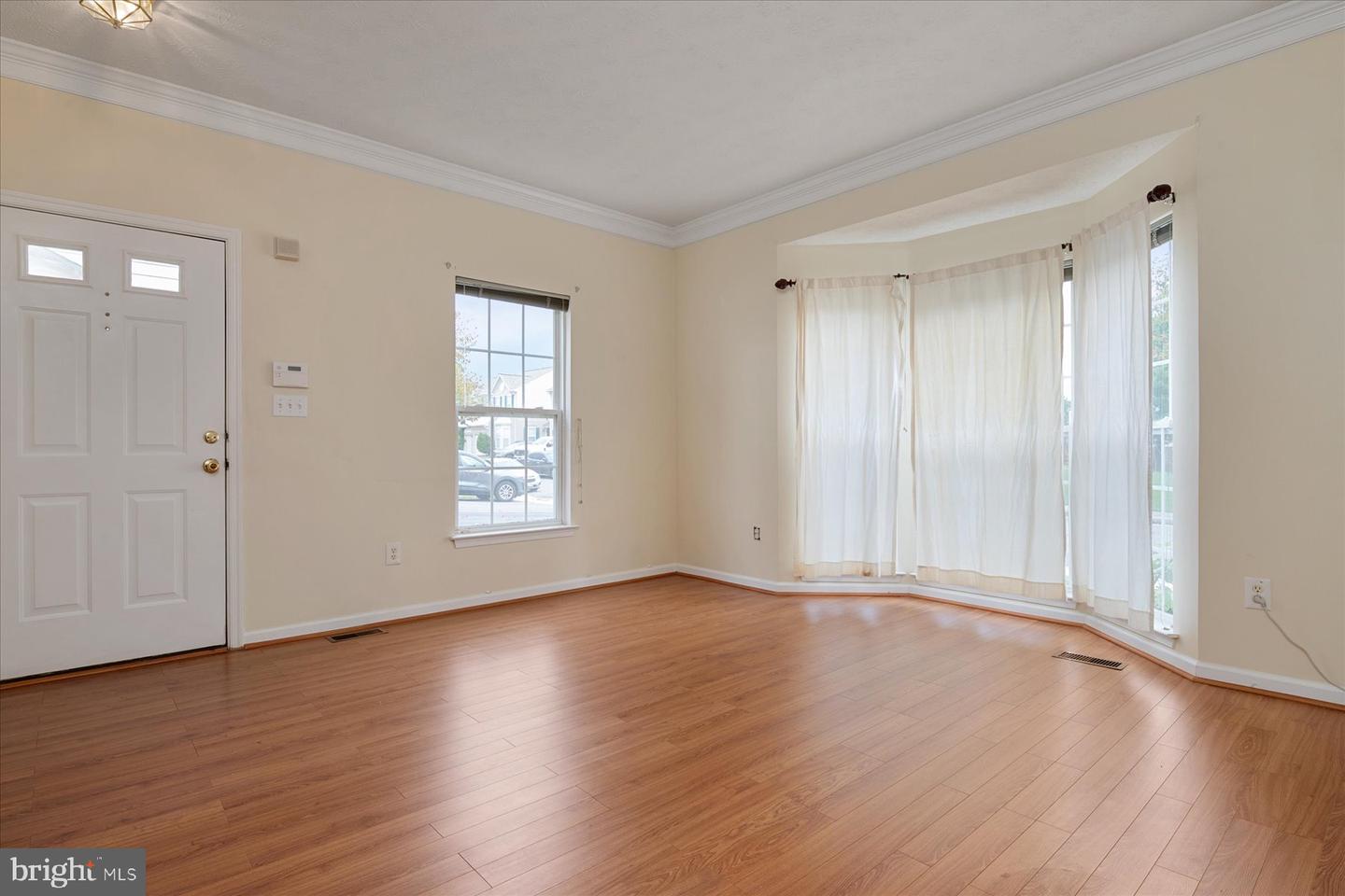 214 Nob Hill Way Property Photo 6
