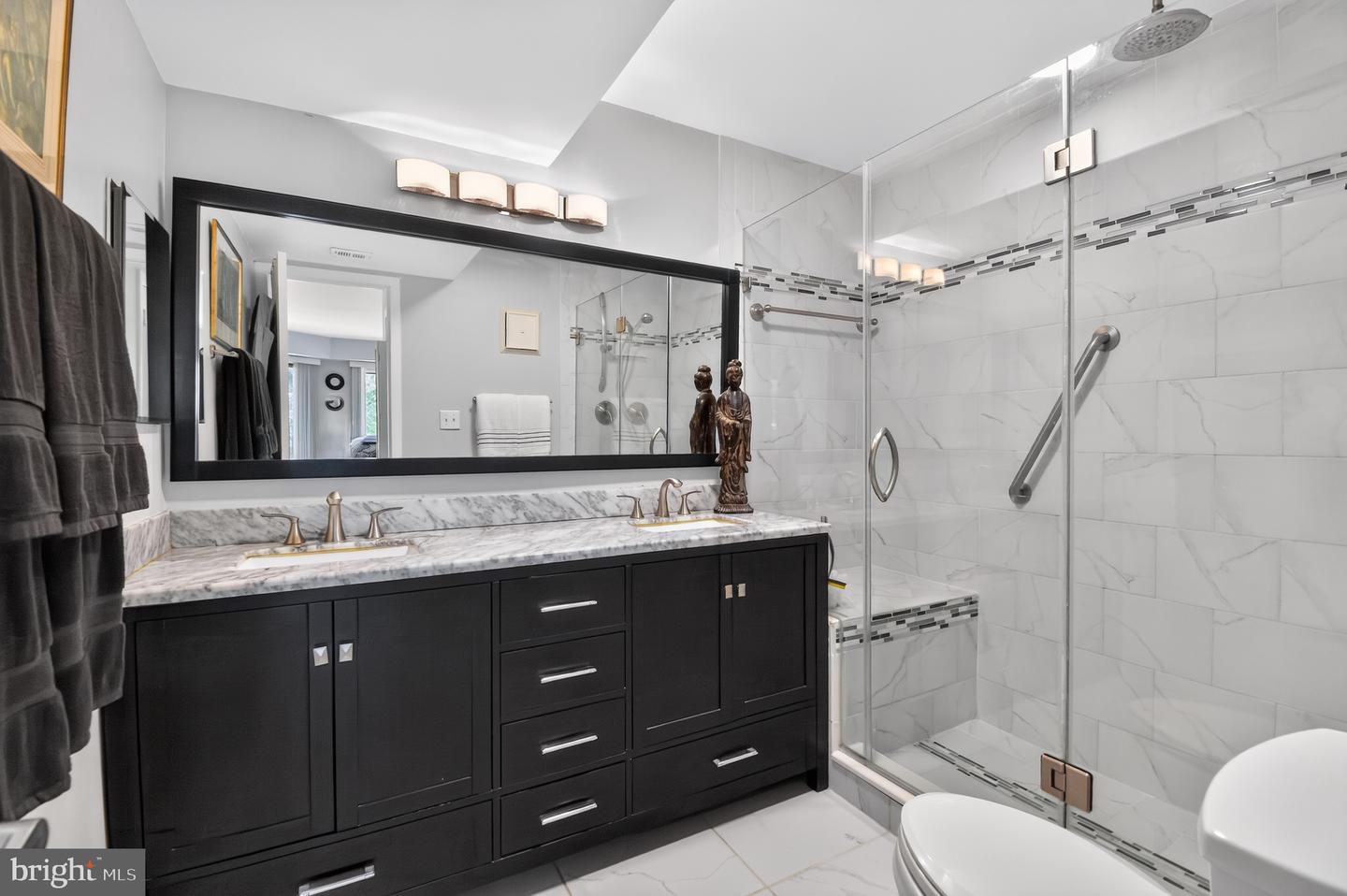 2016 Quay Village Ct #t2 Property Photo 18