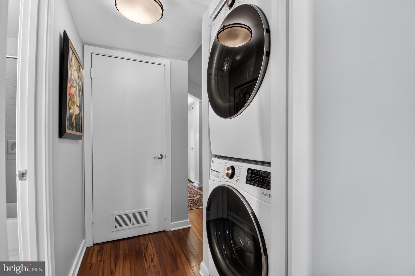 2016 Quay Village Ct #t2 Property Photo 23