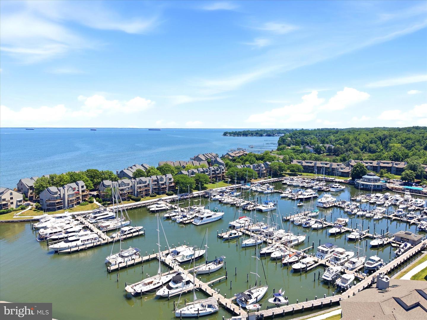 2016 Quay Village Ct #t2 Property Photo 30