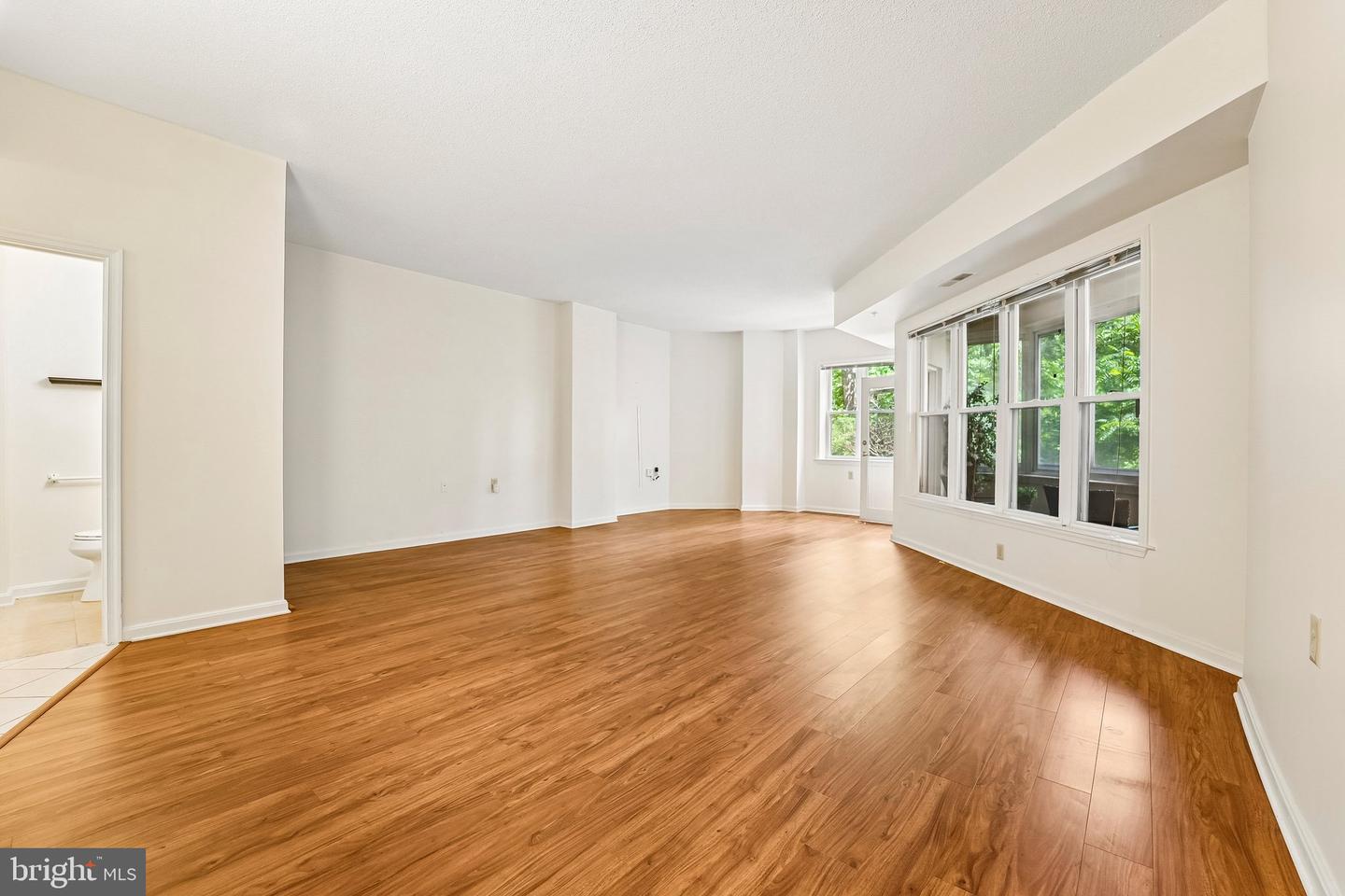 7101 Bay Front Dr #202 Property Photo 4