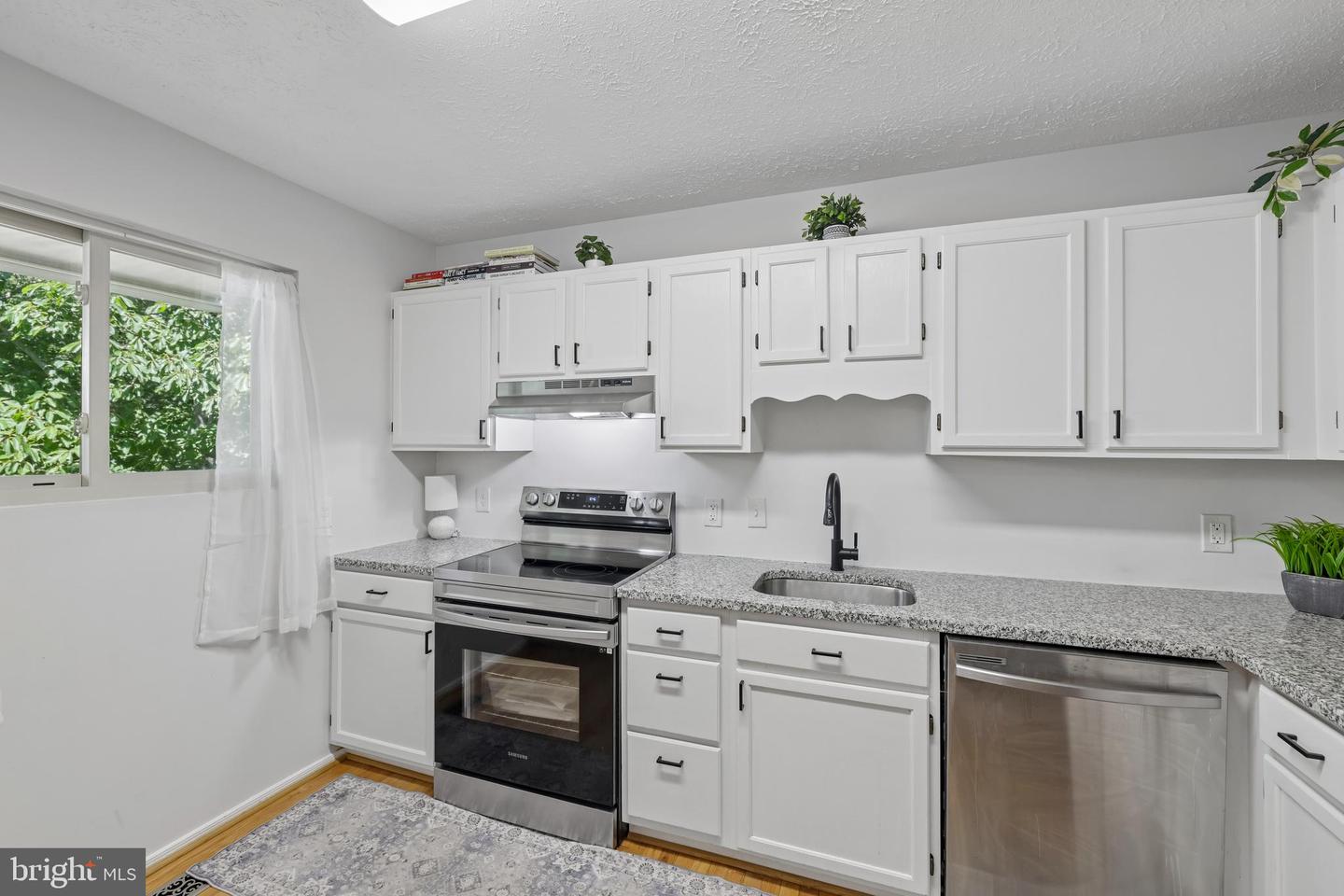 1174 Gator Ct N #219 Property Photo 15