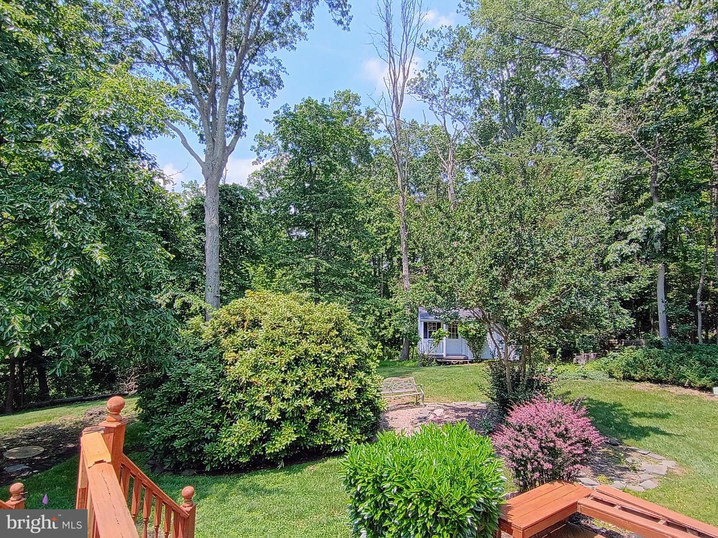 1482 Westcliff Dr Property Photo 42