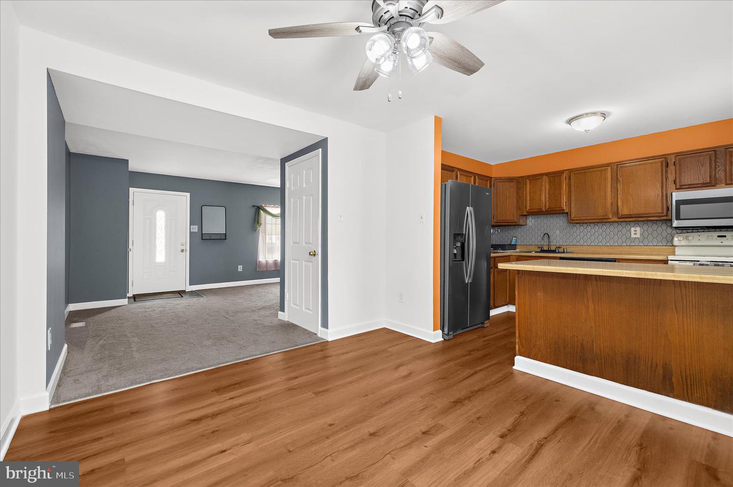 8614 Black Rock Harbour Property Photo 12