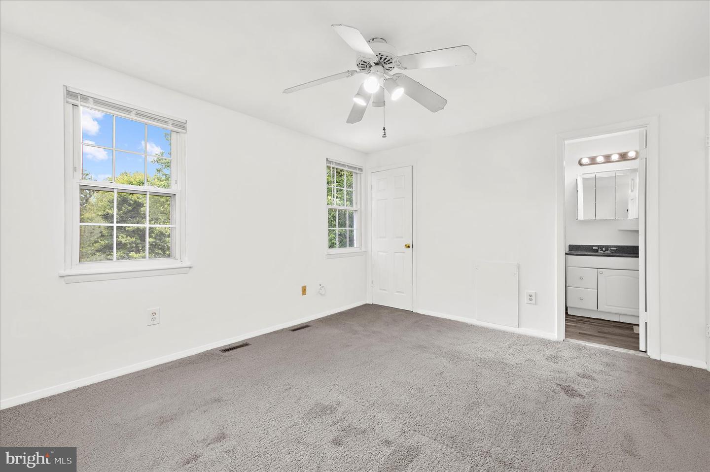 8614 Black Rock Harbour Property Photo 32