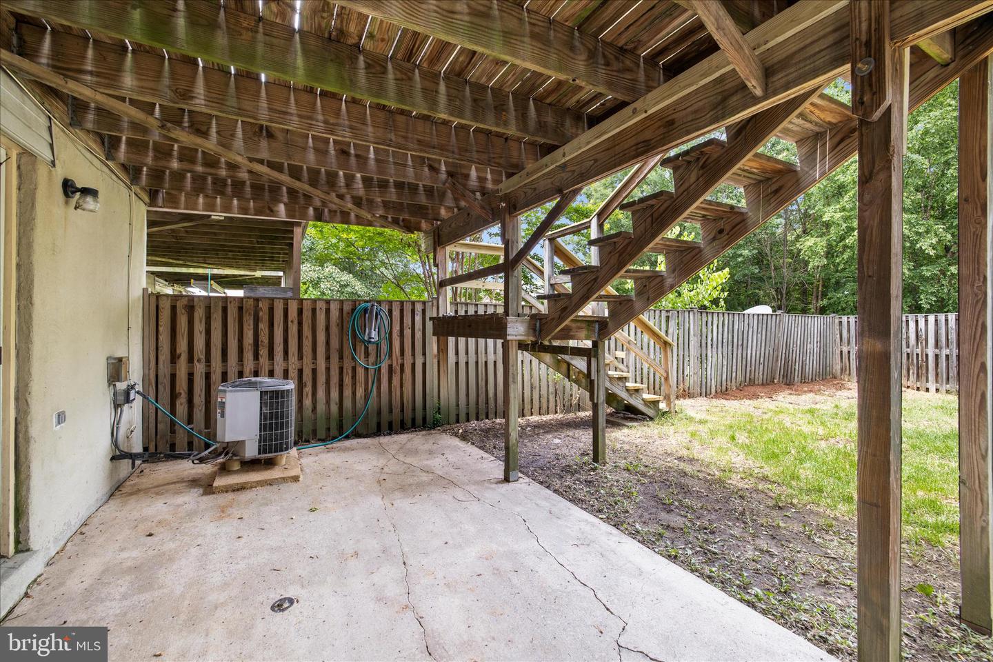 8614 Black Rock Harbour Property Photo 39
