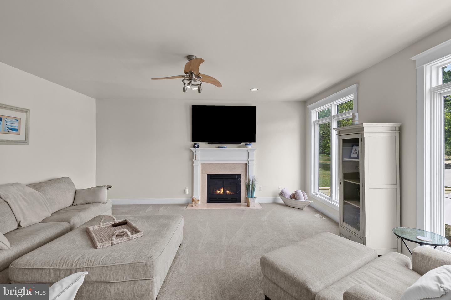 3733 Thomas Point Rd Property Photo 11
