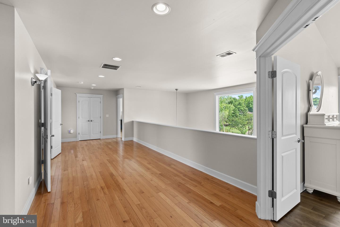 3733 Thomas Point Rd Property Photo 25