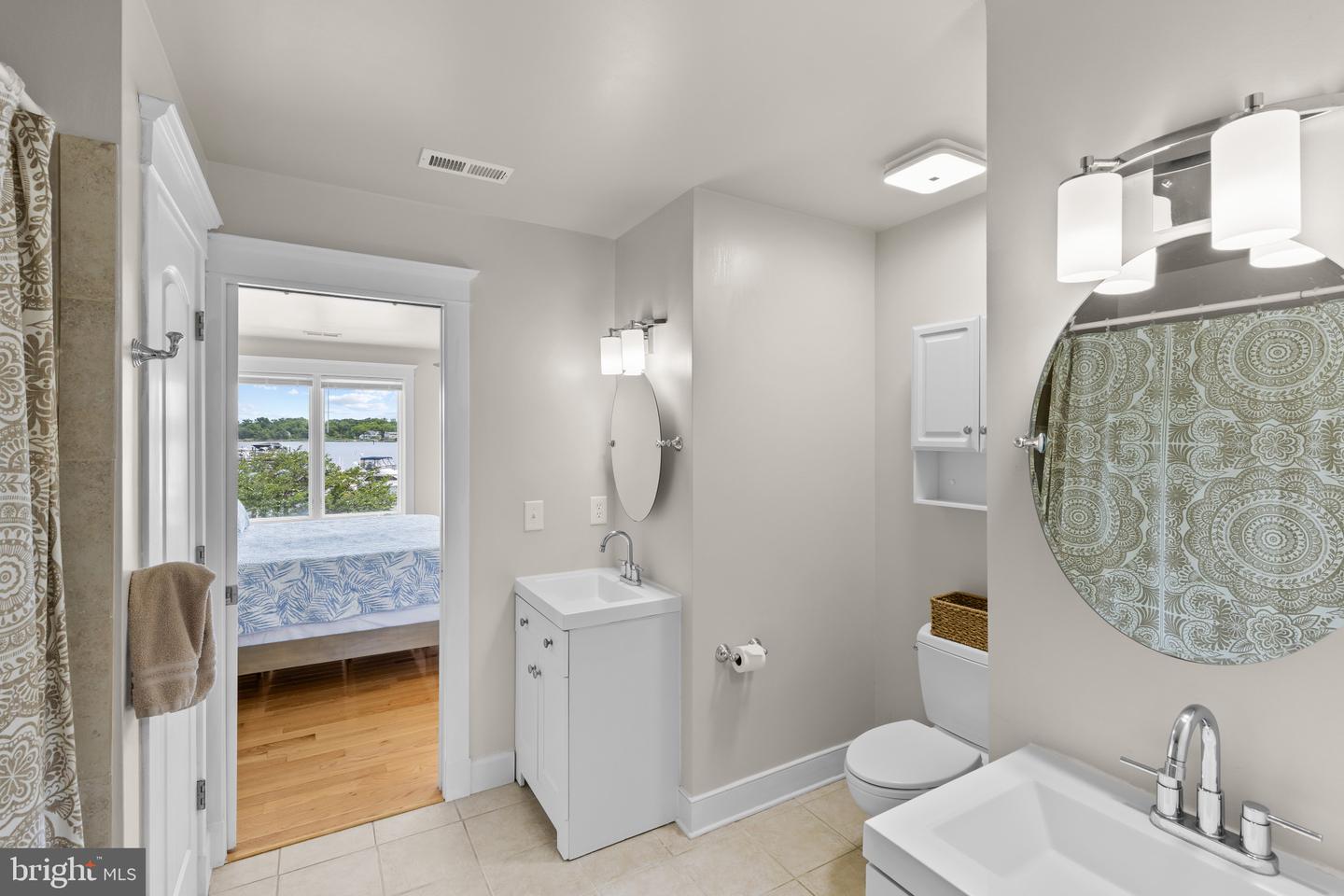 3733 Thomas Point Rd Property Photo 37