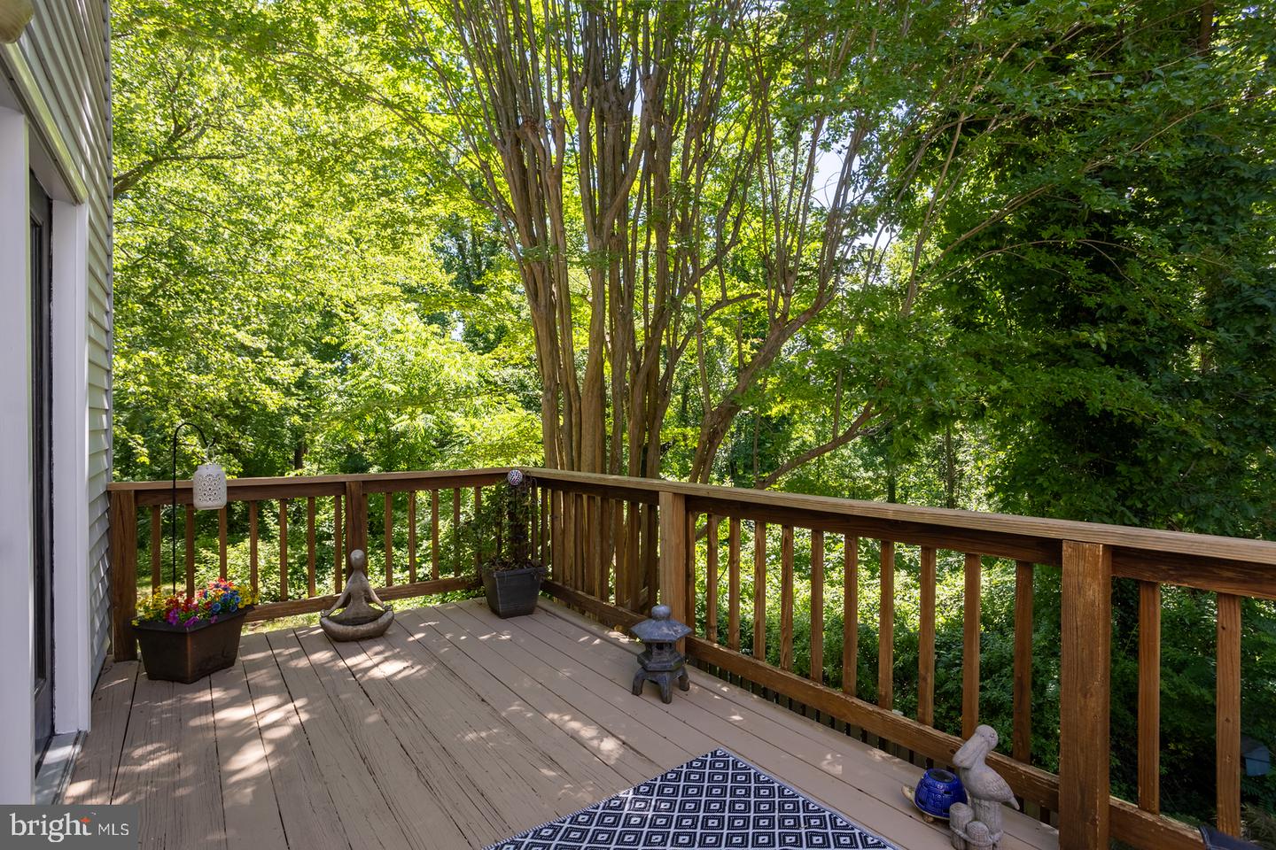 563 Bay Dale Ct Property Photo 9