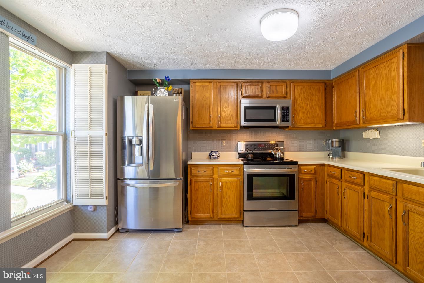 563 Bay Dale Ct Property Photo 25
