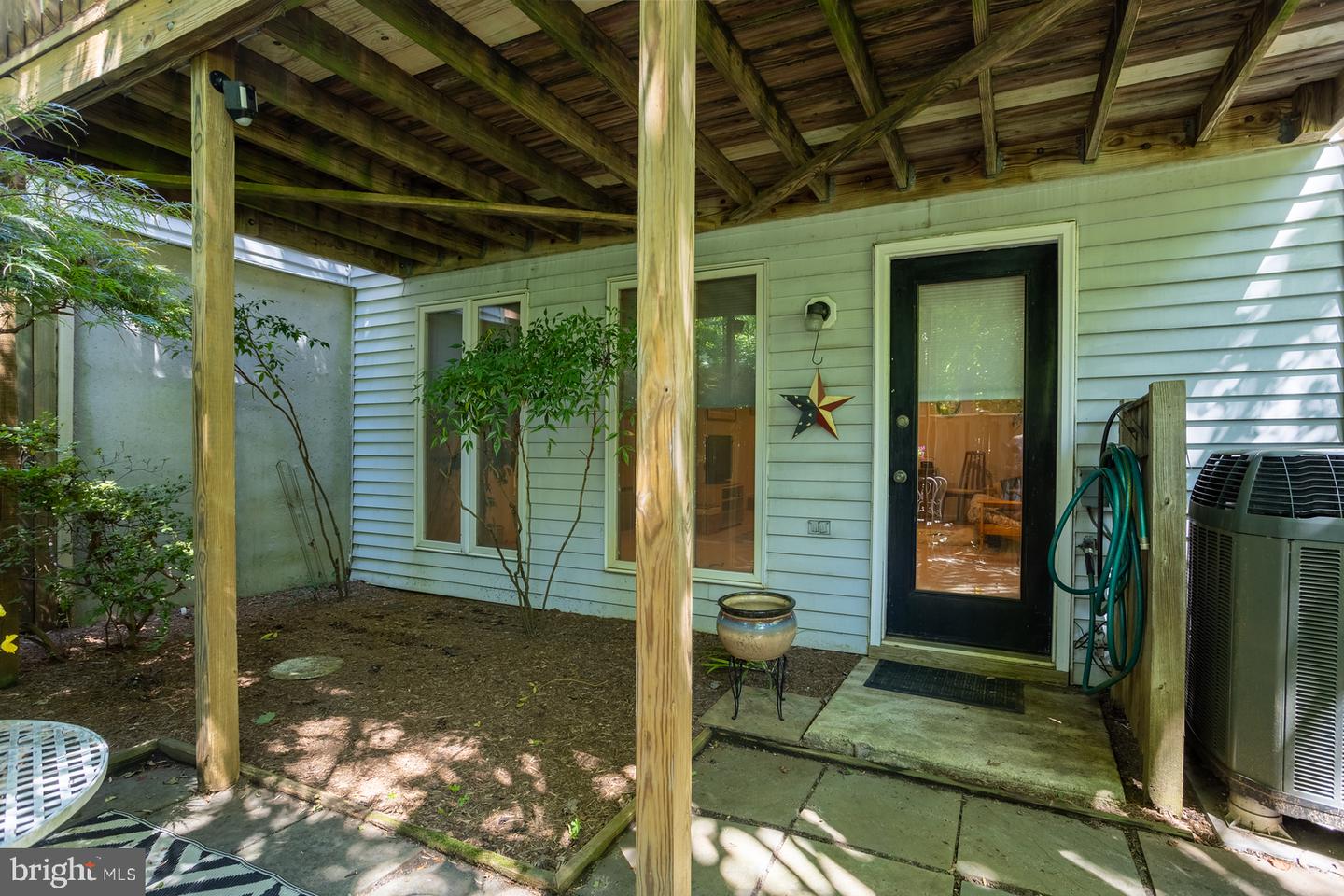 563 Bay Dale Ct Property Photo 39